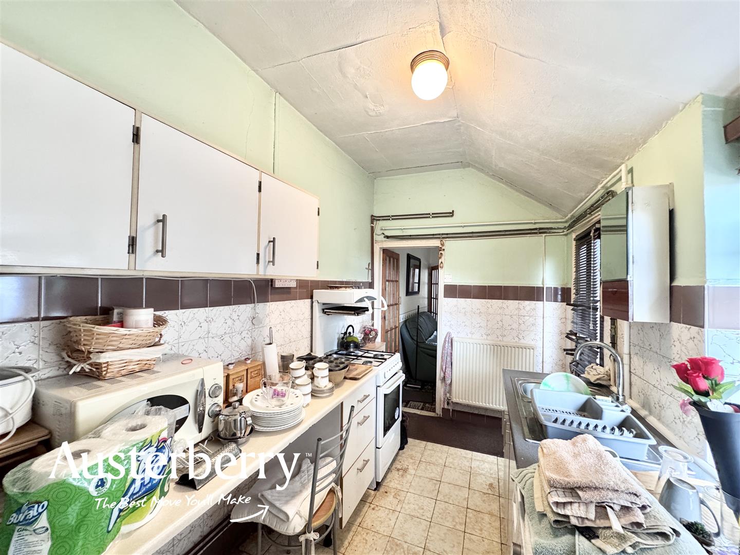 2 bed property in Dundee Street, Stoke-On-Trent